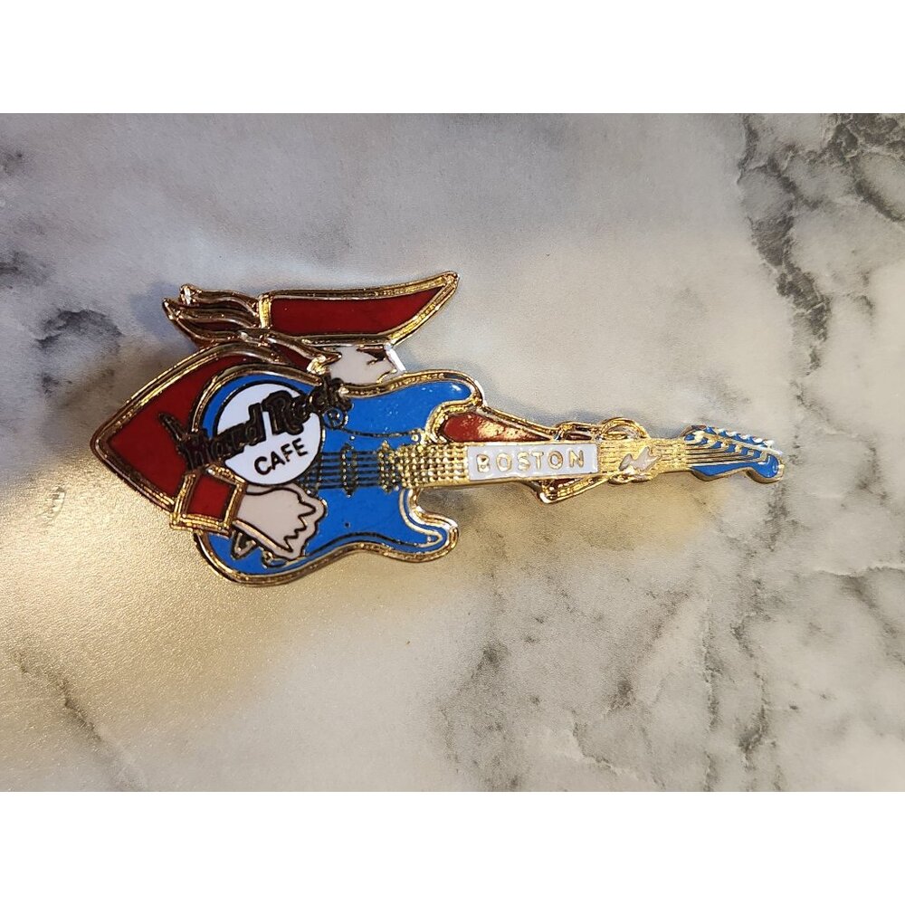 Hard Rock Cafe Boston Guitar Pin Badge Collectible Memorabilia